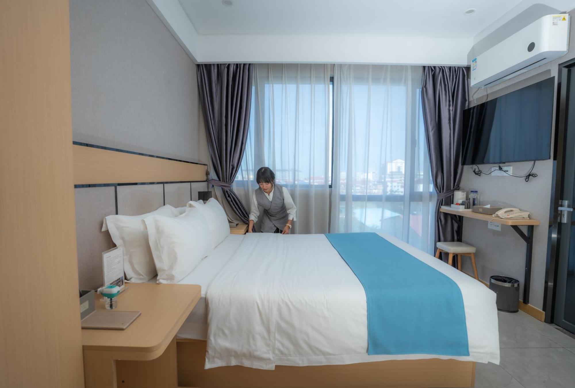 Ark Hotel Phnom Penh Bagian luar foto