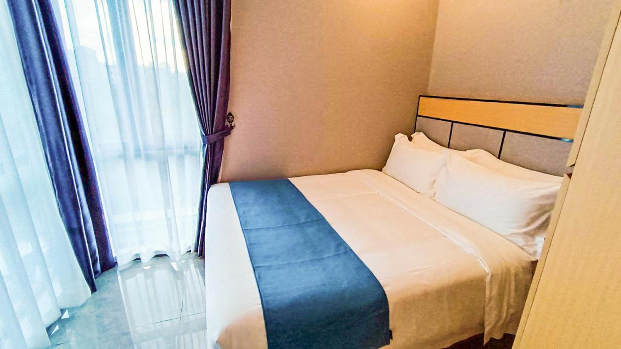 Ark Hotel Phnom Penh Bagian luar foto